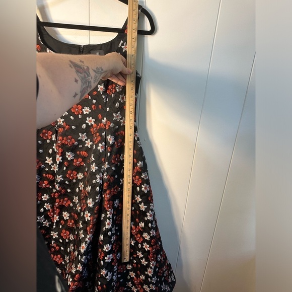 Adrianna Papell Black Floral Embroidered Midi Dress Women’s Size 8 - Picture 6 of 10